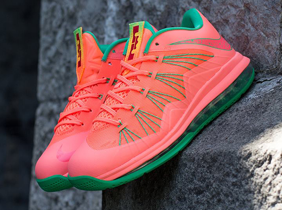 "Bright Mango" Nike LeBron X Low