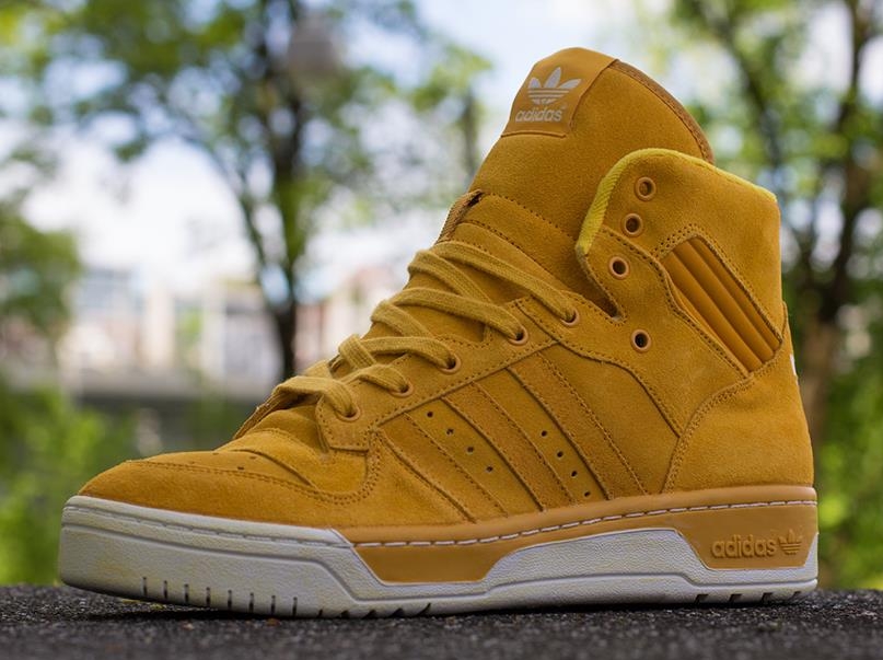 Adidas Rivalry Hi Gold Suede 02