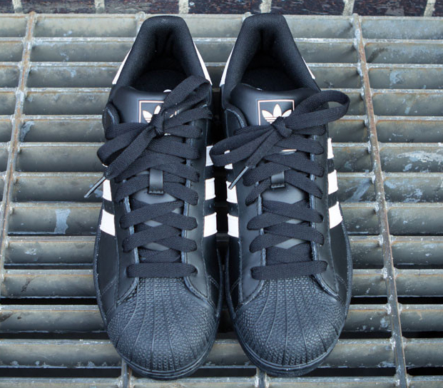 Adidas Superstar 2 Black White 2