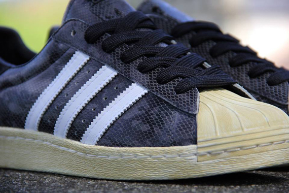 Adidas Superstar 80s Snake 5