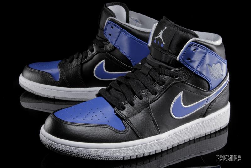 Air Jordan 1 Mid Black Metallic Platinum Game Royal 5
