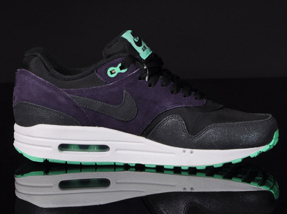 Air Max 1 Black Purple Mint 3