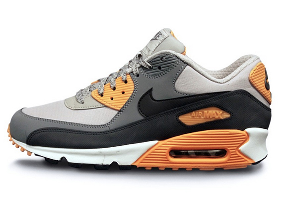 Air Max 90 October 2013 7