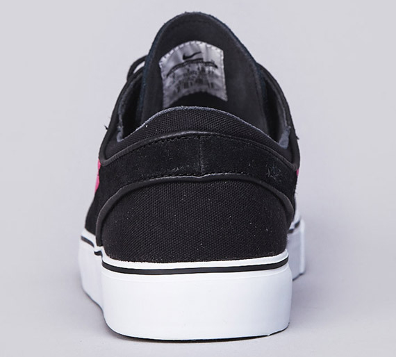 Black Pink Janoski 6