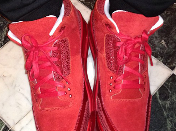 Chris Paul Shows Off Air Jordan III “Red October”