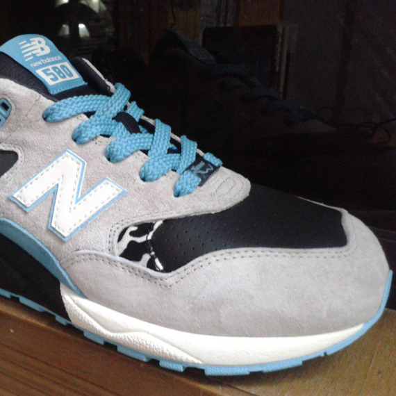 Kasina New Balance Mt580 Revlite Sample 1