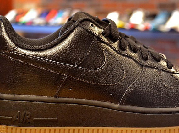 Nike Air Force 1 Low Black Gum