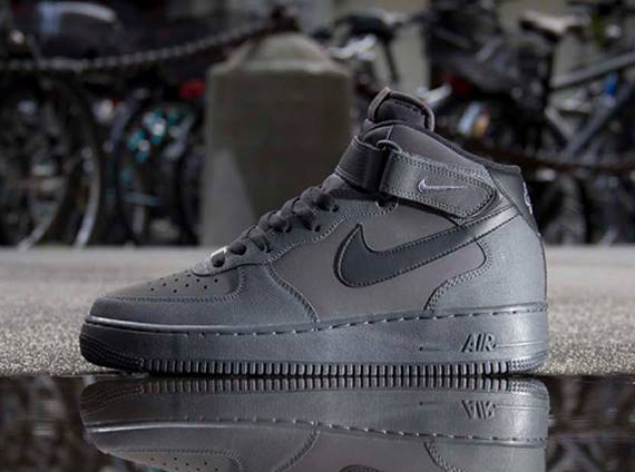 Nike Air Force 1 Mid Dark Charcoal Black 3