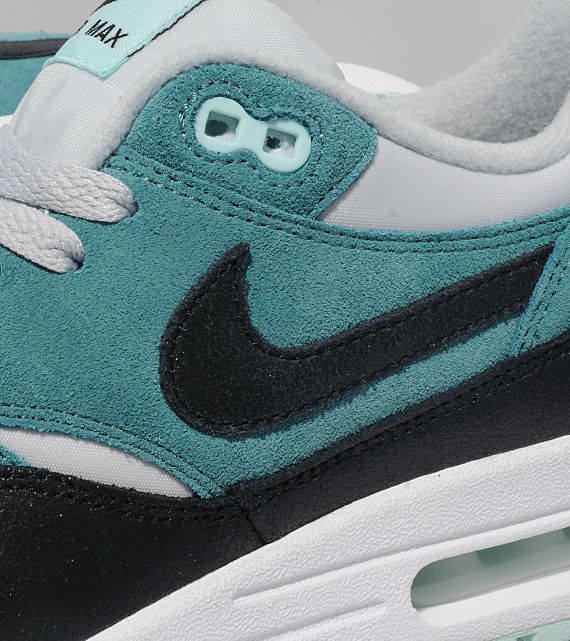 Nike Air Max 1 Dark Grey White Teal 03