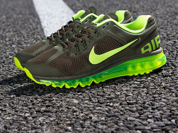 Nike Air Max 2013 Dark Loden Volt 2