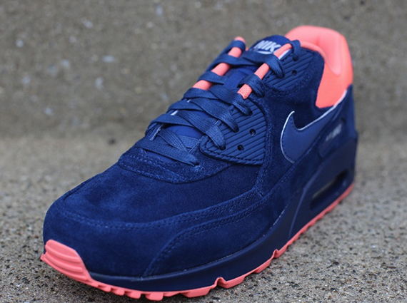 Nike Air Max 90 Premium Brave Blue Atomic Pink 4