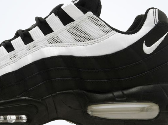 Nike Air Max 95 - Black - White