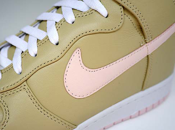 “Linen” Nike Dunk Hi Premium SP