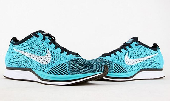 Nike Flyknit Racer Turquoise White Black 4