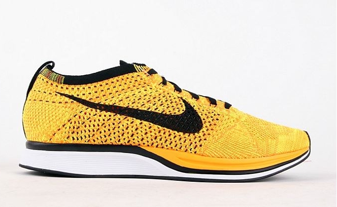 Nike Flyknit Racer Yellow Black 03