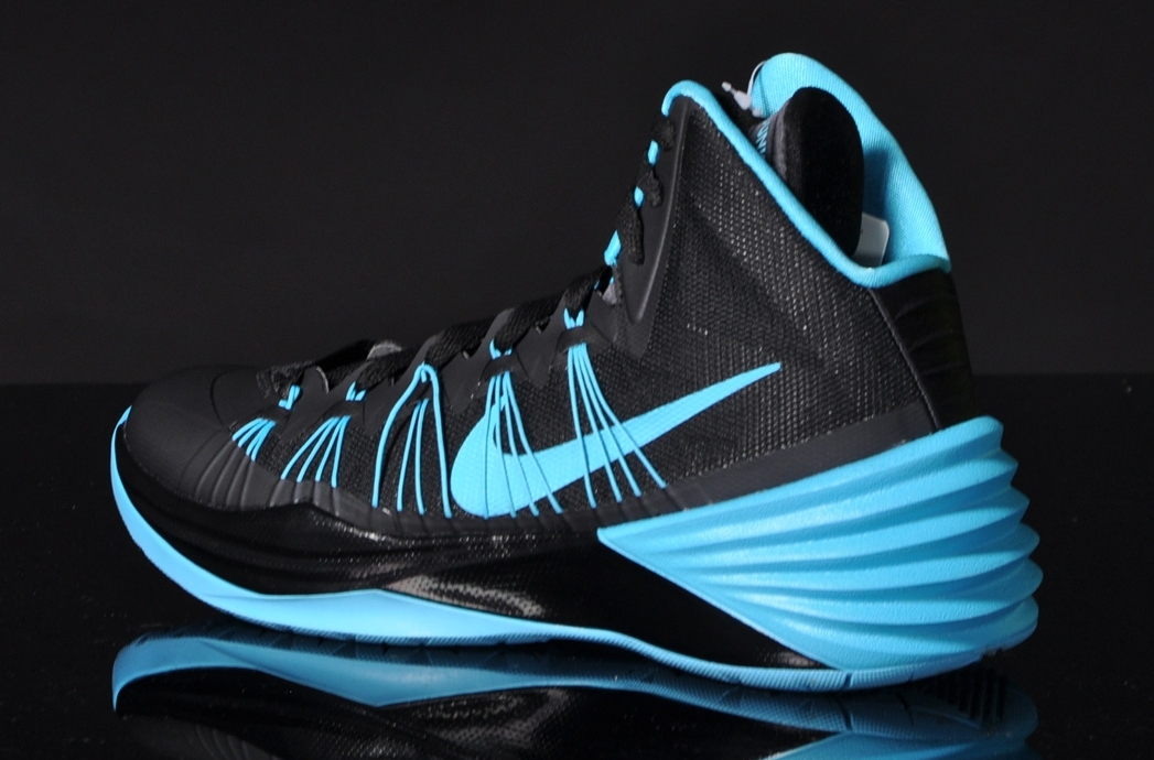 Nike Hyperdunk 2013 Black Gamma Blue 03
