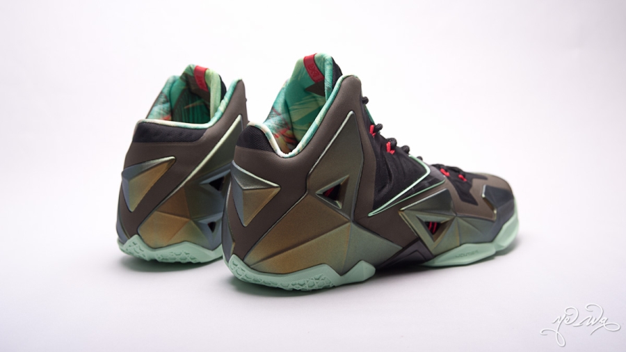 Nike Lebron 11 Kings Pride 29