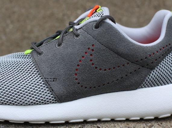 Nike Roshe Run - Dusty Grey - Pewter