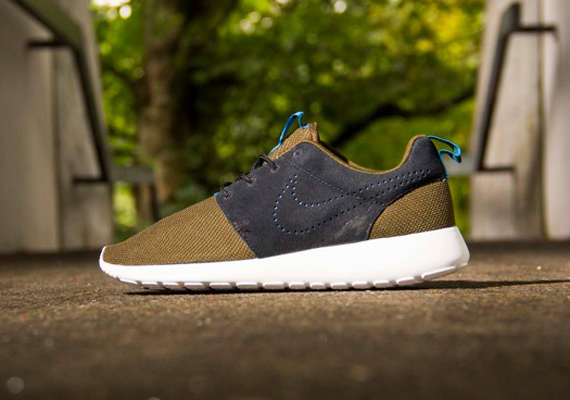 Nike Roshe Two Tone Suede 7