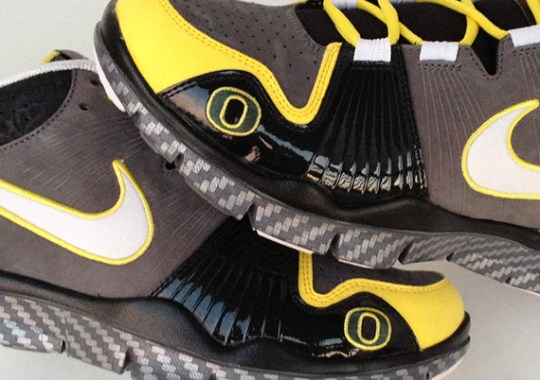 Nike Trainer 1 “Oregon Ducks” – Carbon Fiber Midsole PE