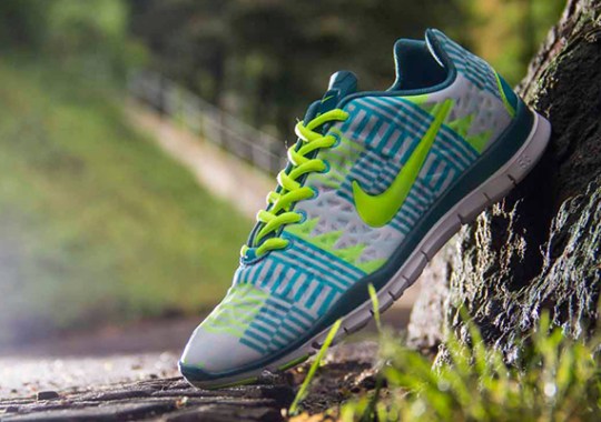 Nike WMNS Free TR Fit 3 – Mineral Teal – Gamma Blue – Volt