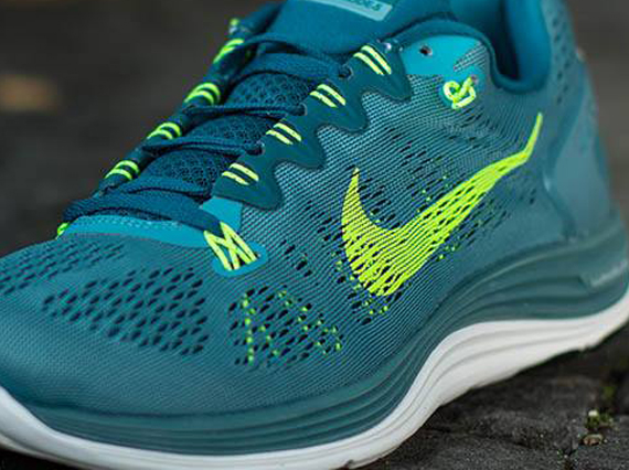 Nike Wmns Lunarglide 5 Teal Volt