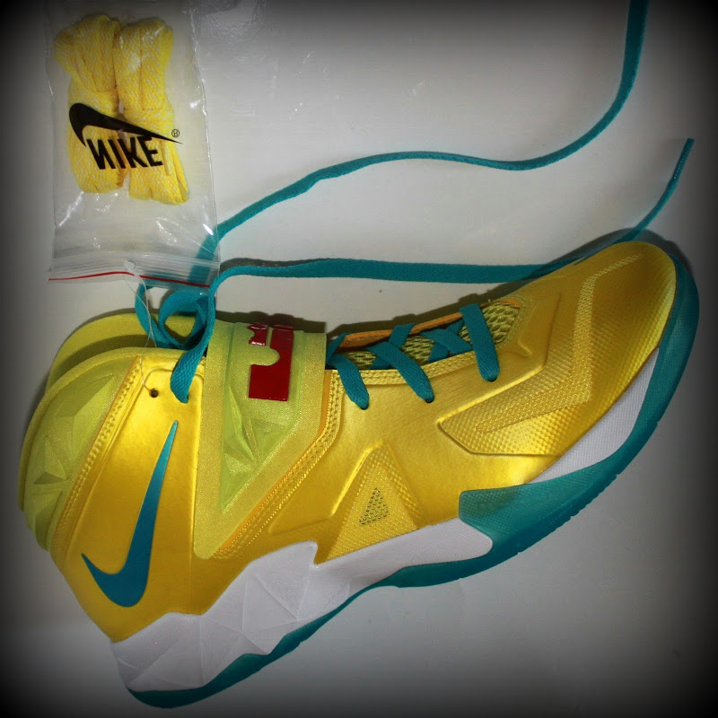 Nike Zoom Soldier Vii Sonic Yellow Gamma Blue Sample 02