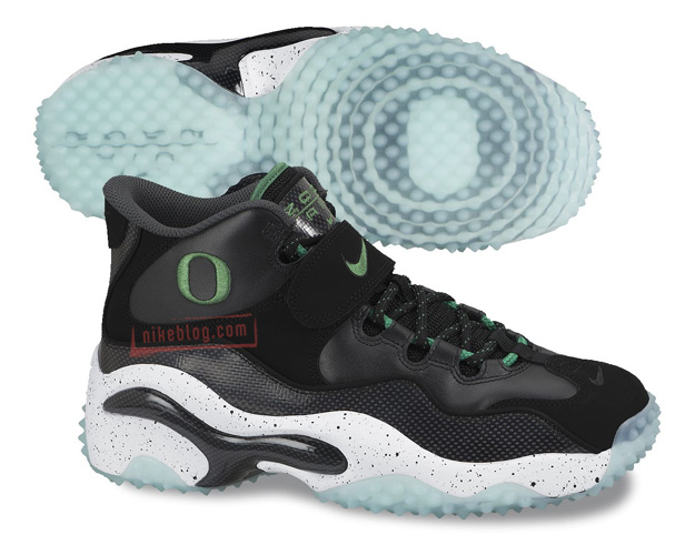 Nike Zoom Turf Trainer Oregon Ducks 2