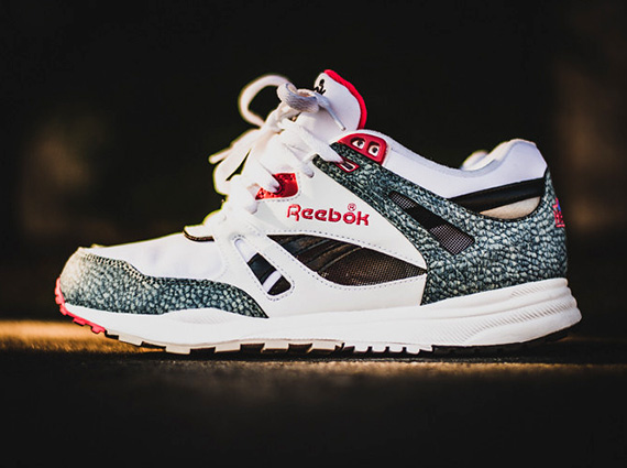 Reebok Ventilator – White – Black – Pink