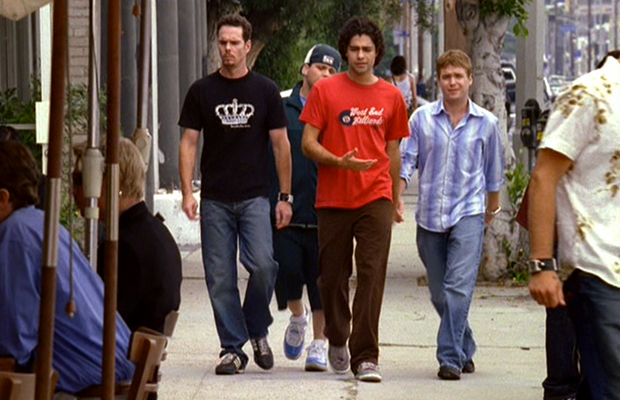 Sneakers On Entourage 06