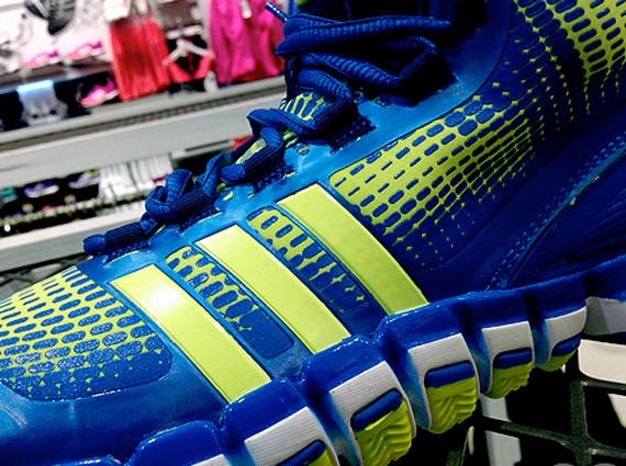 Adidas Crazyquick Pride Electricity