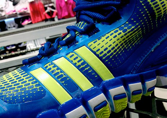 adidas CrazyQuick – Pride Blue – Electricity