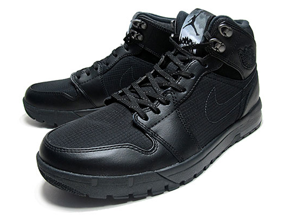 Air Jordan 1 Trek Black Anthracite 1