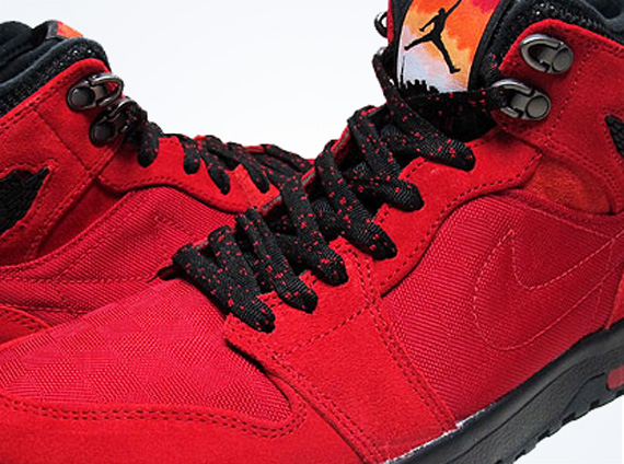 Air Jordan 1 Trek Red Black Anthracite