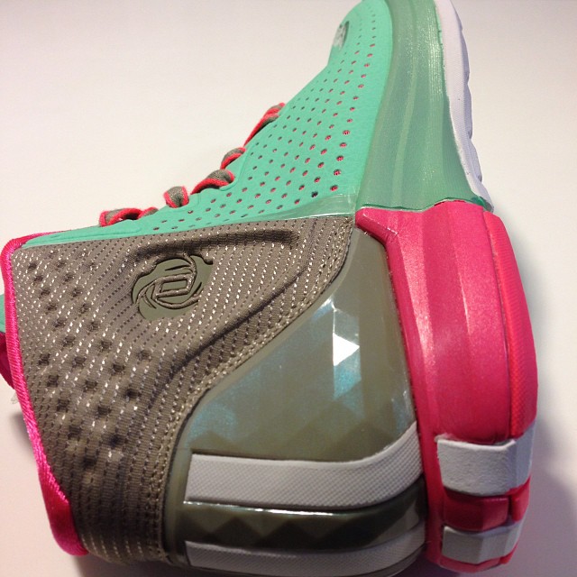 Boardwalk Adidas Rose 4 02