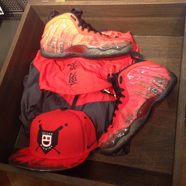 Doernbecher Nike Air Foamposite One 01