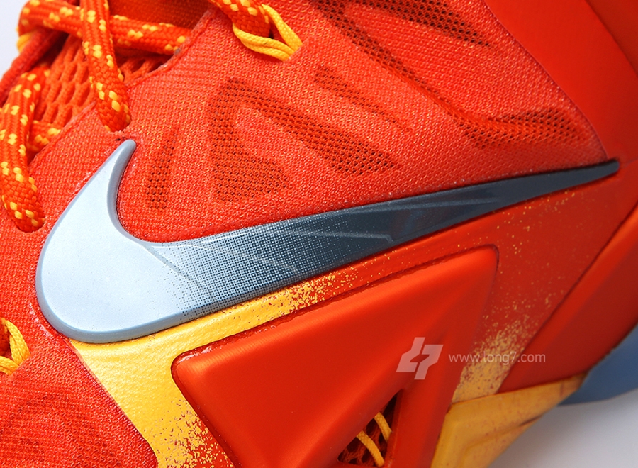 "Forging Iron" Nike LeBron 11