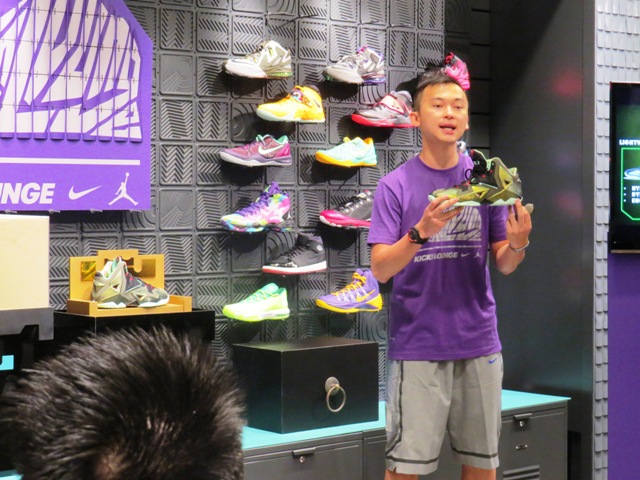 Kicks Lounge Lebron 11 Launch 05