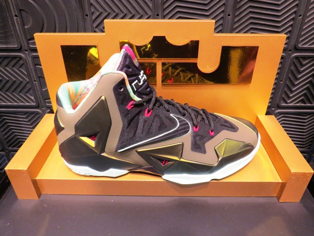 Kicks Lounge Lebron 11 Launch 09