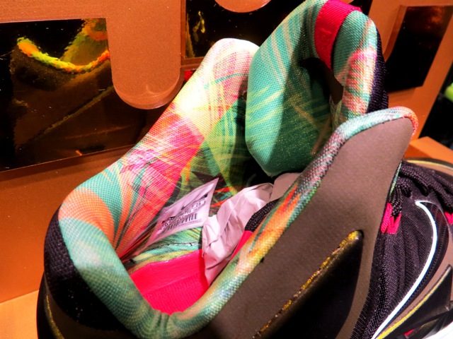 Kicks Lounge Lebron 11 Launch 10