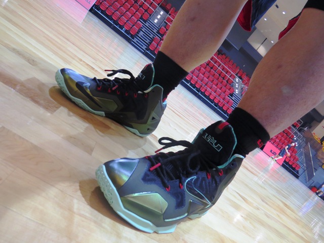 Kicks Lounge Lebron 11 Launch 19