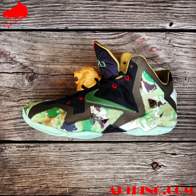 King Of The Jungle Lebron Customs 03