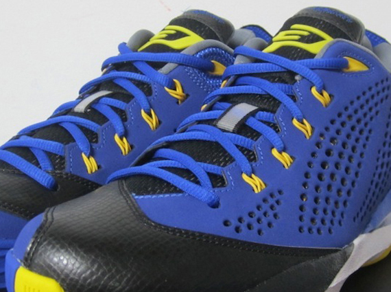 Jordan CP3.VII "Laney"