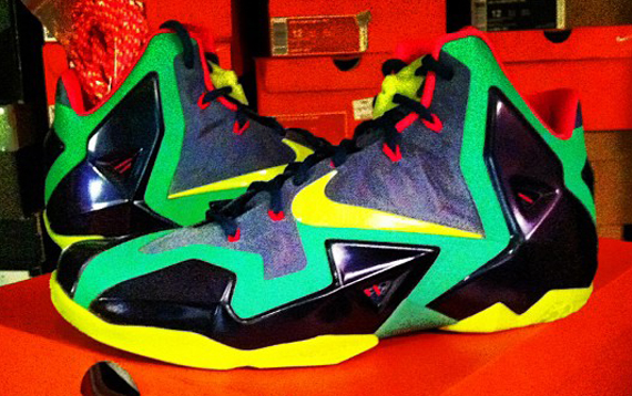 Lebron 11 T Rex 3