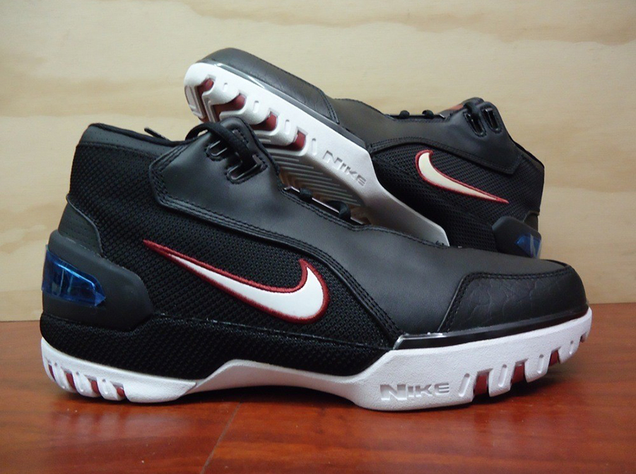 Lebron Away 1