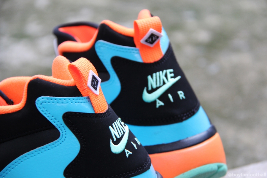 Nike Air Diamond Turf Black Blue Orange Mint 02