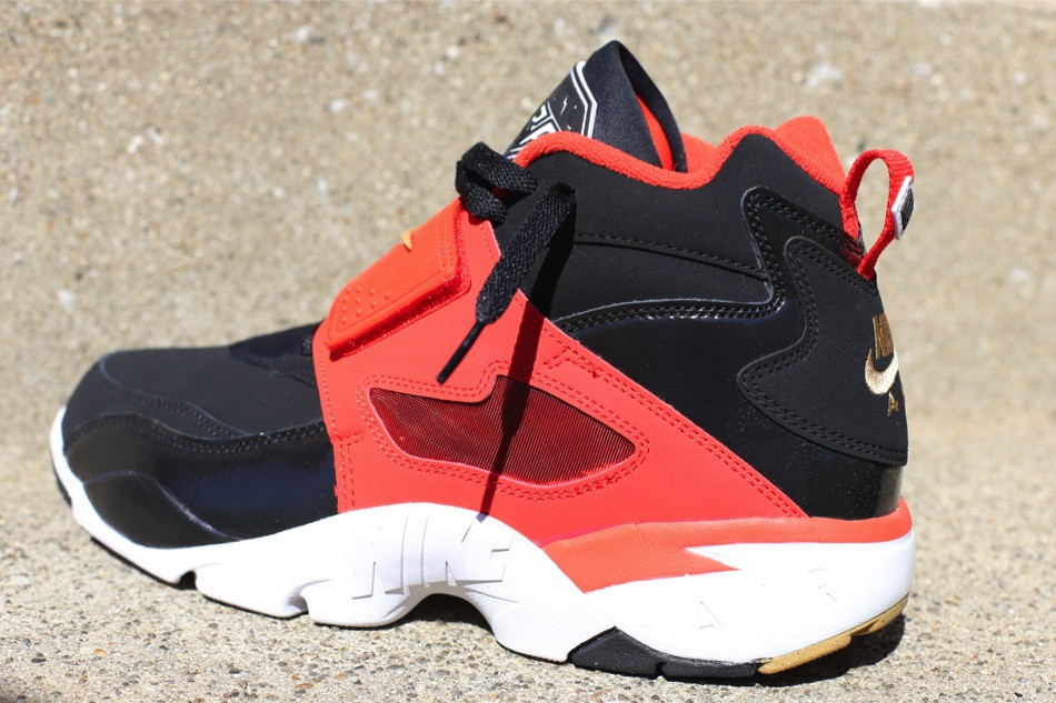 Nike Air Diamond Turf Black Orange Gold 02