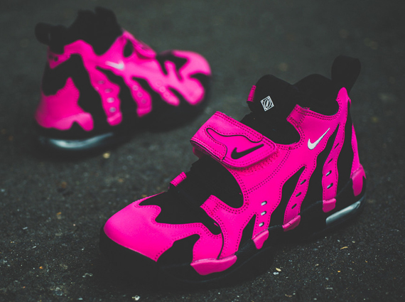 Nike Air DT Max '96 GS - Vivid Pink - Metallic Silver - Black