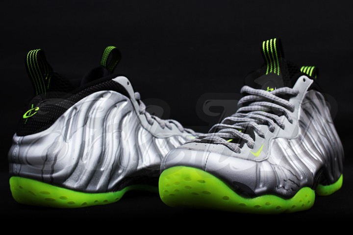 Nike Air Foamposite One Silver Black Neon 05