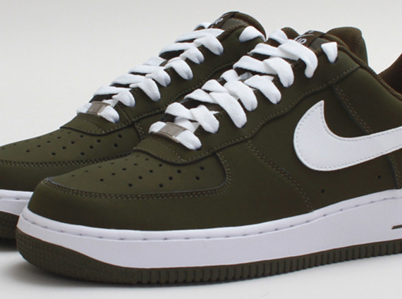 Nike Air Force 1 Low – Dark Loden – White